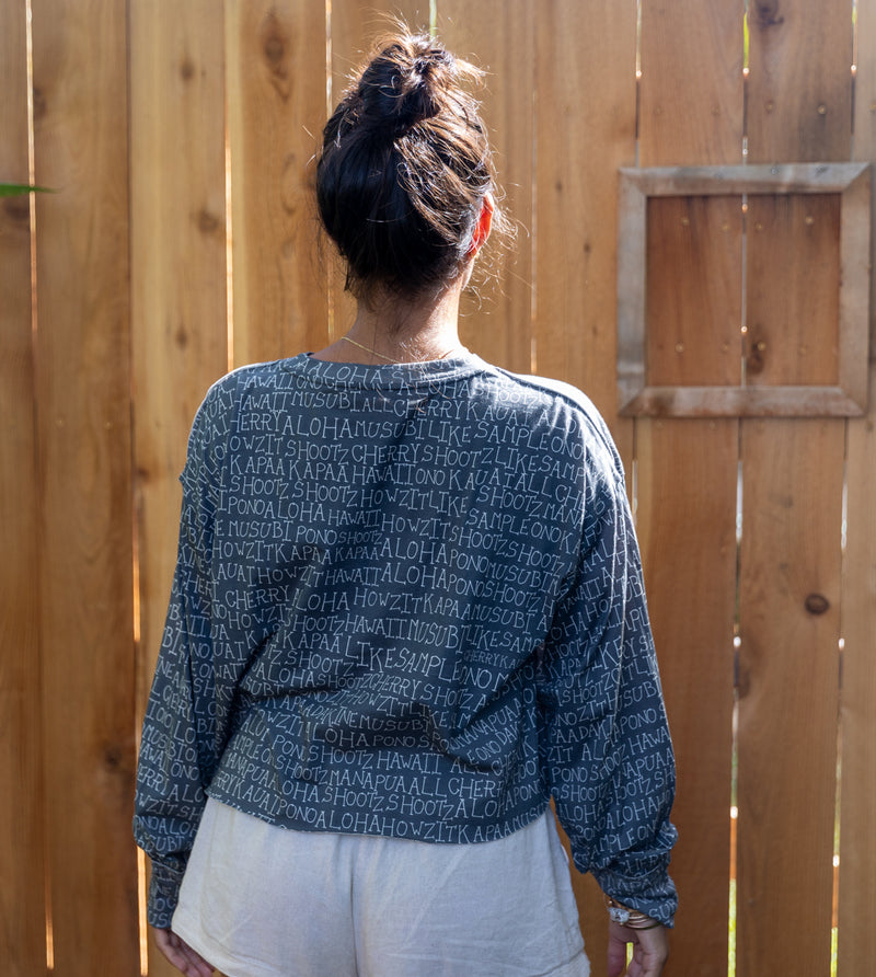 Talk Story Women's Long Sleeve Cropped Shirt - Grey