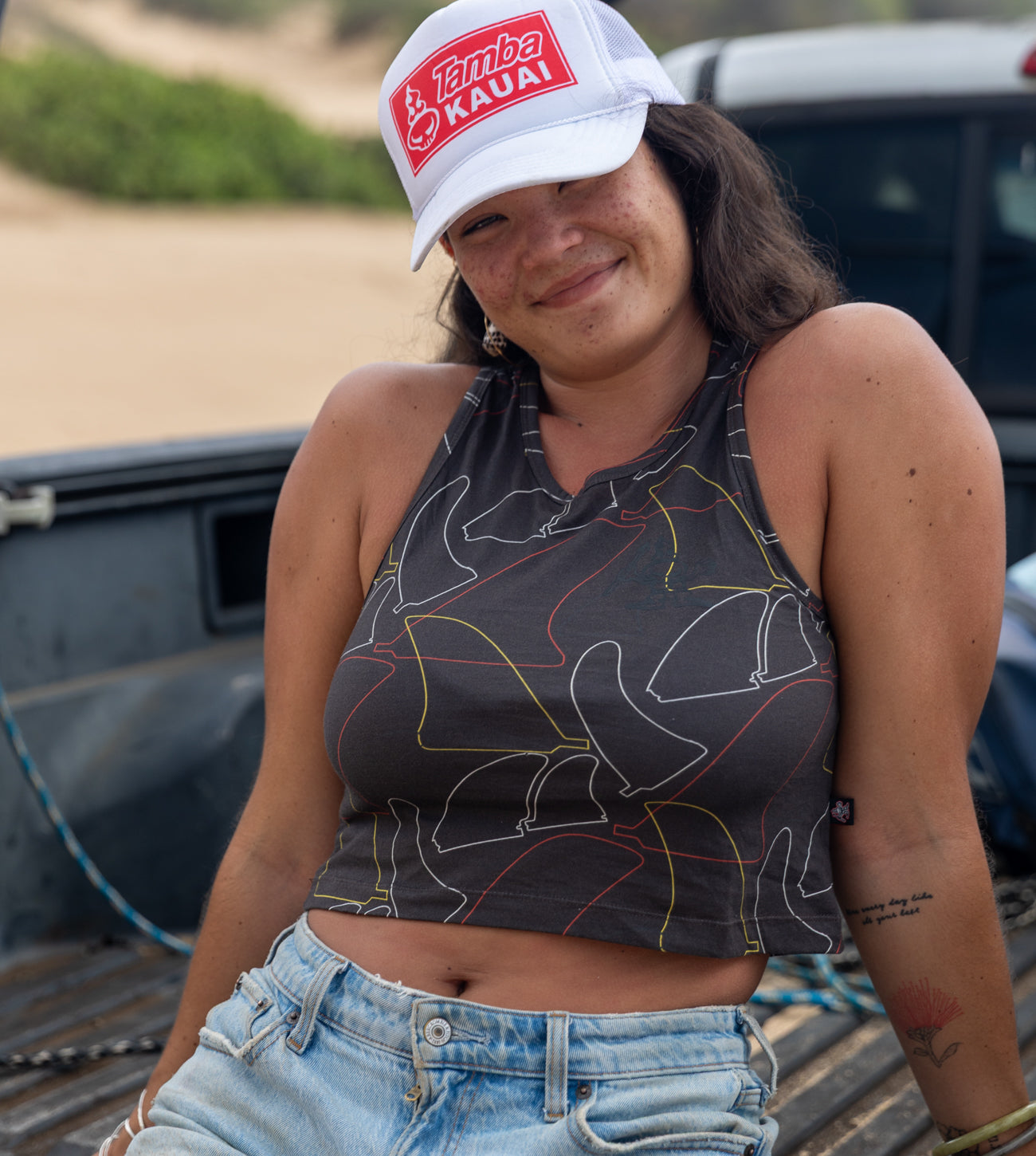 Board Fin Women's Crop Tank - Dark Grey