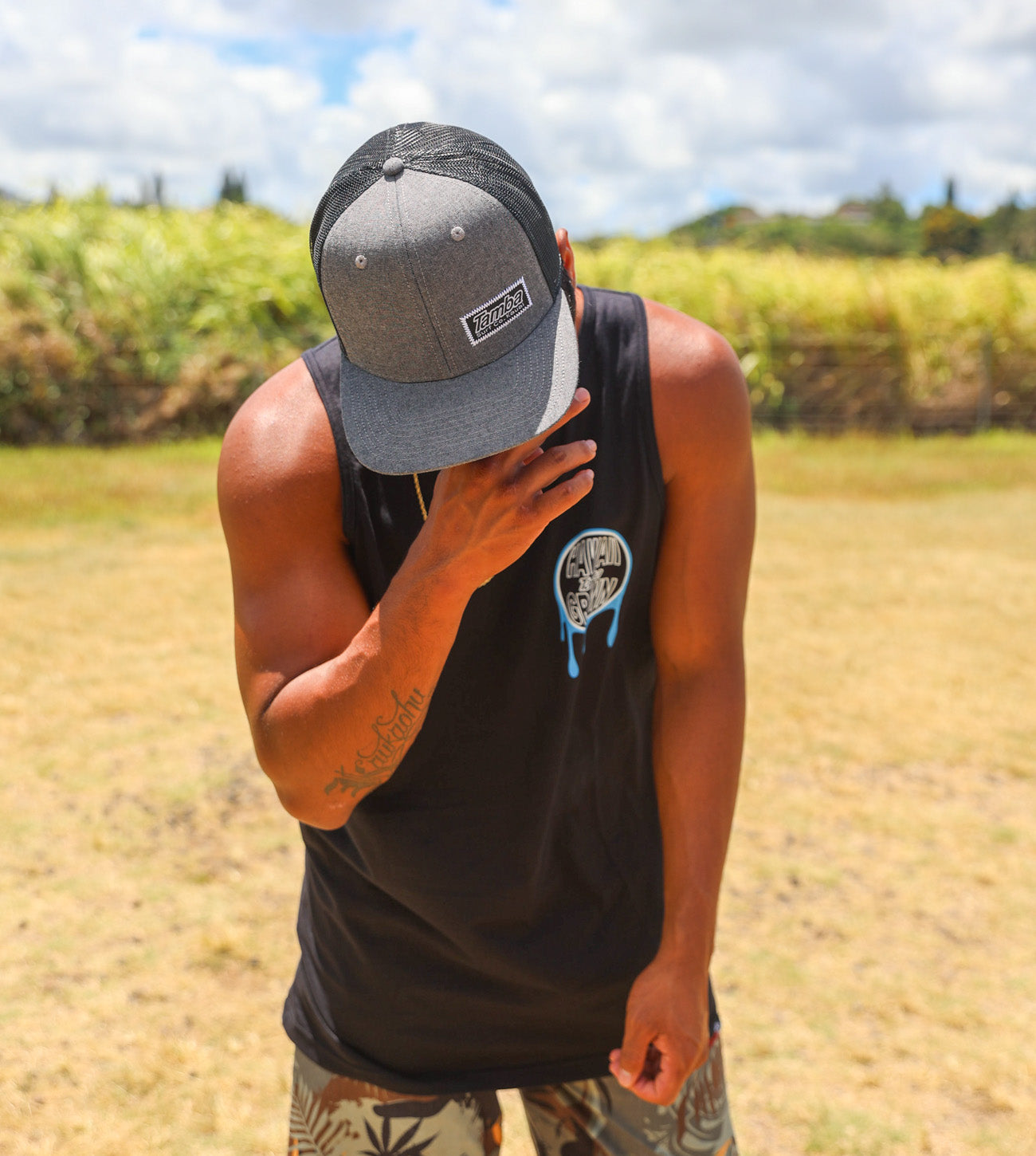 Number One Mesh Snapback Hat - Charcoal/Black – Tamba Surf Company