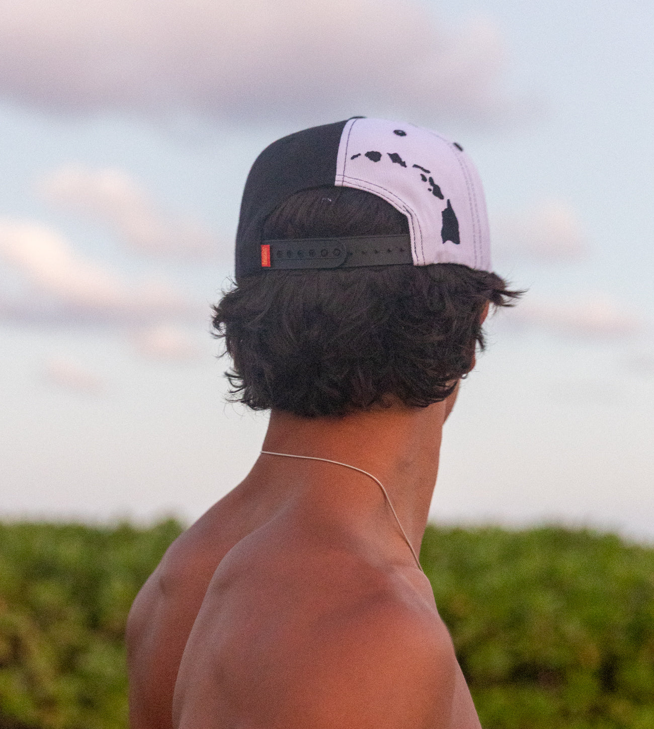 Tamba Surf Co Kaua'i 50-50 Snapback Hat - Black/White – Tamba Surf
