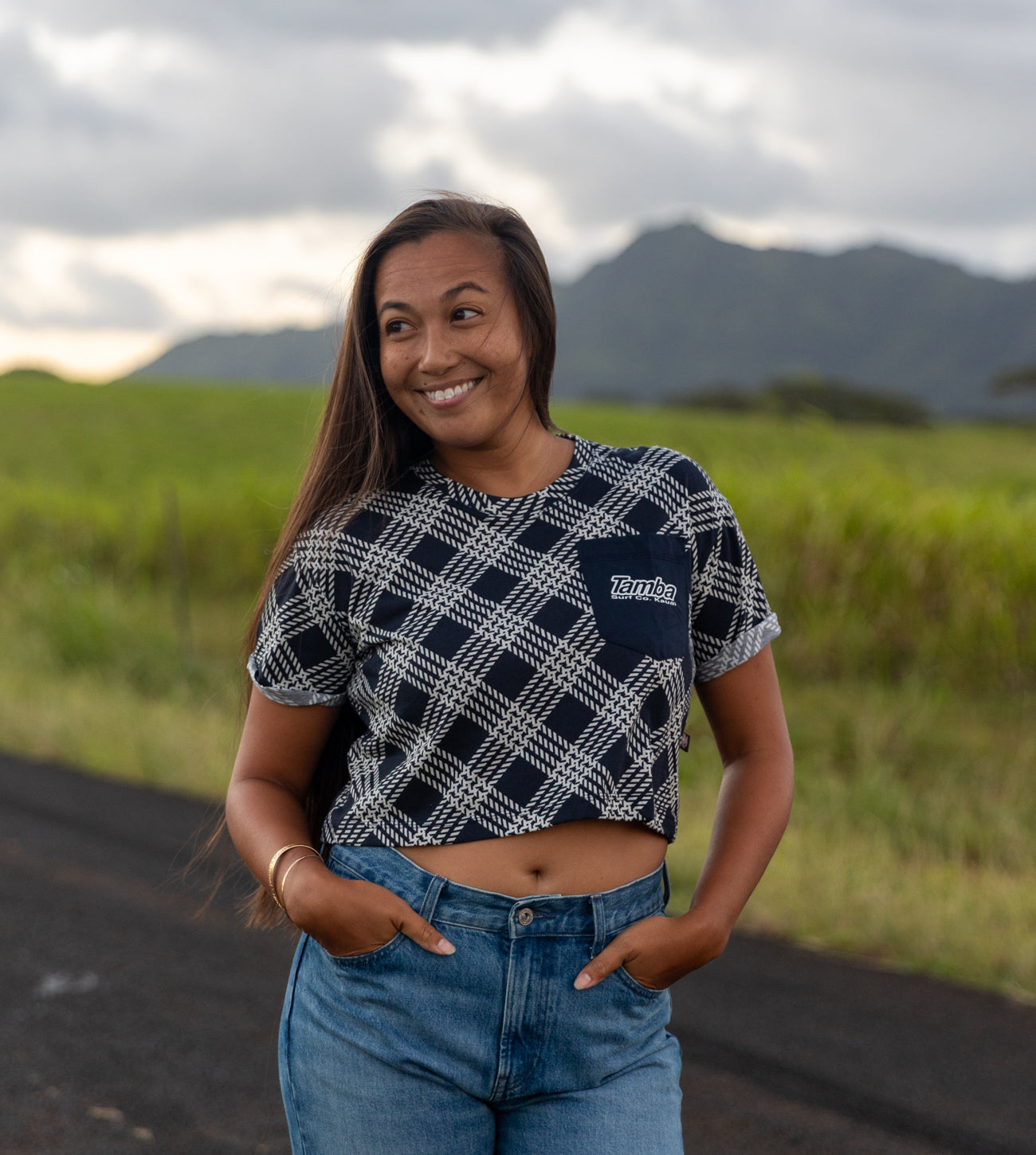 Palakalolo Womens Short Sleeve Pocket Crop - Navy