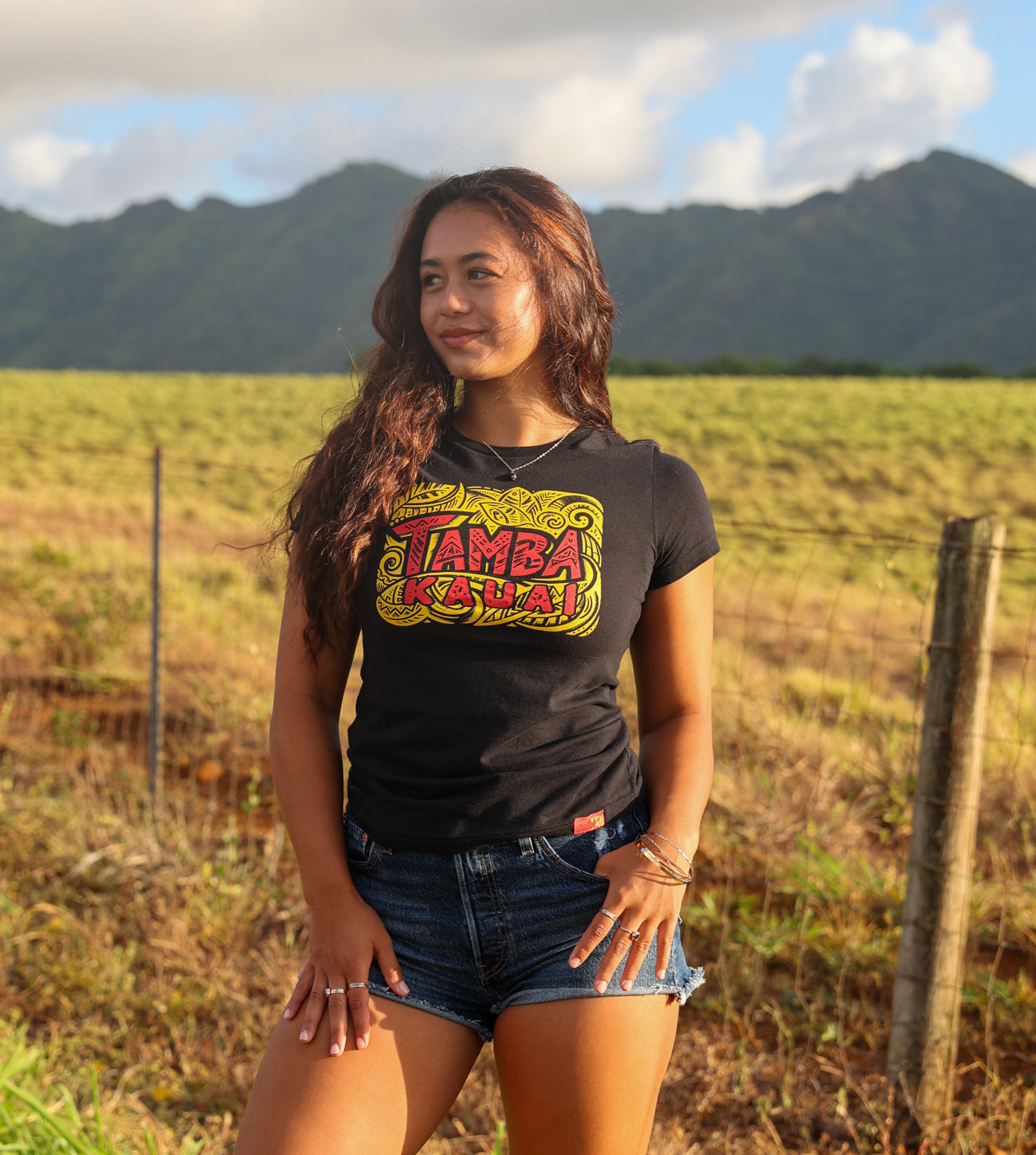 Tiki Tok Women's Short Sleeve Shirt - Black